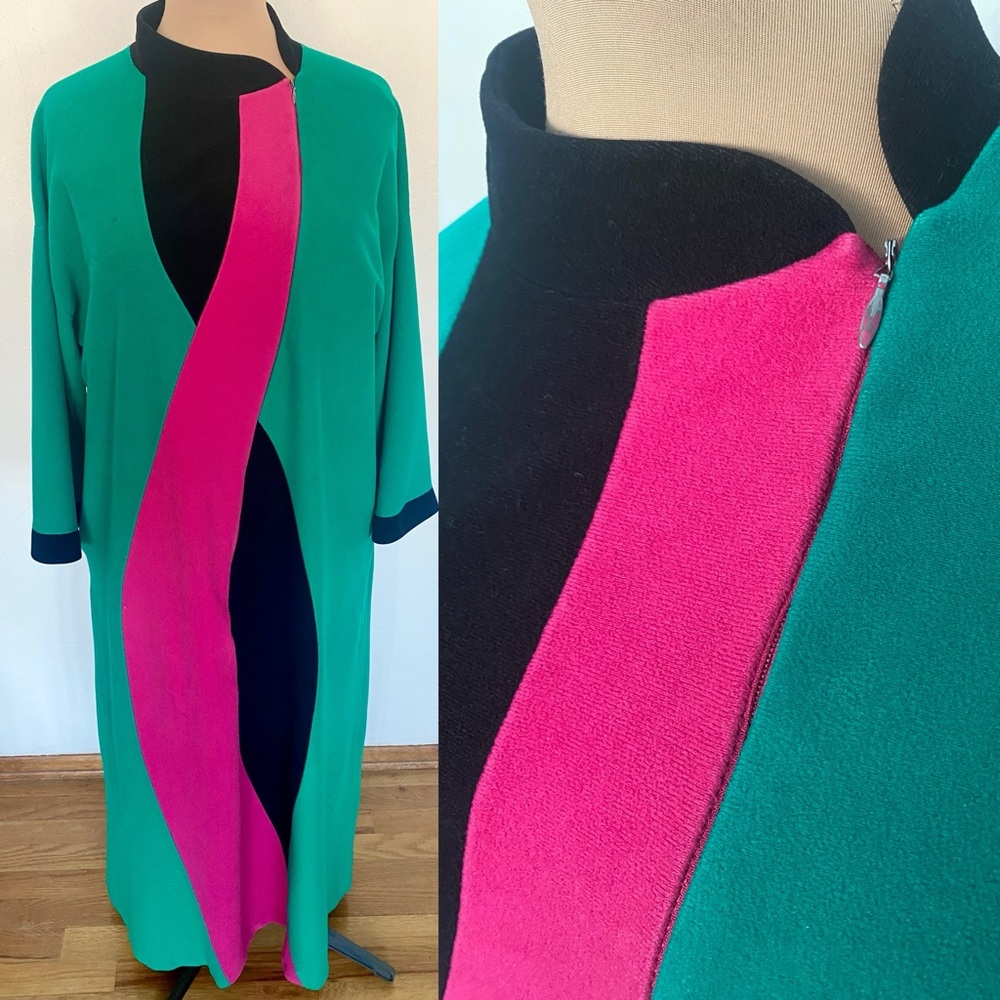 Mod Vintage 60s VANITY FAIR Bathrobe *Size 16* Green Velour Stripe Robe Pullover